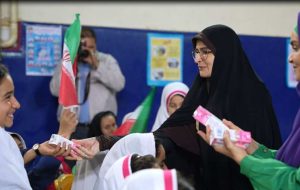 آغاز طرح توزیع شیر رایگان در مدارس کم‌برخوردار استان گیلان در شفت